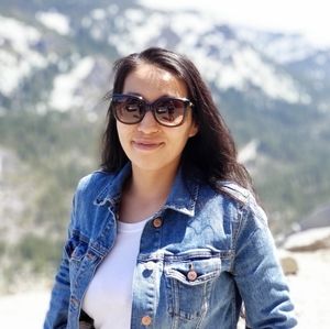 Meet your Posher, Yolanda